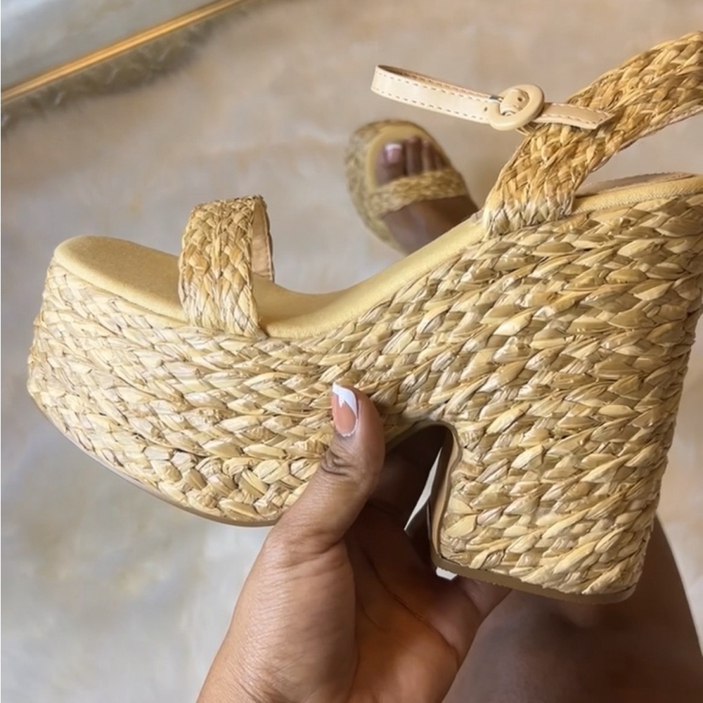 Lemonade Brand Chunky Wedge Heel ( BRAND NEW)